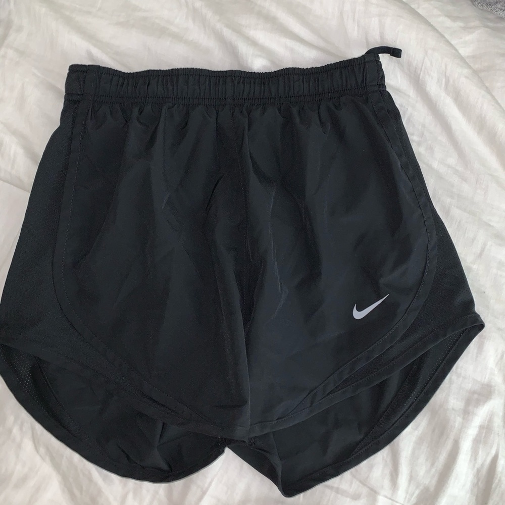 nike shorts (dri fit)